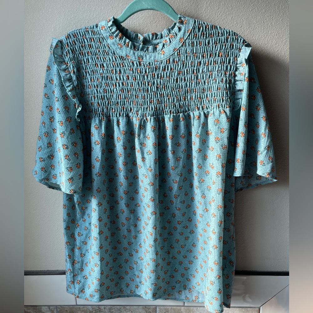 A Dip of Darling blouse size XL